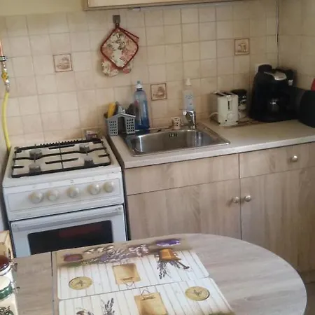 Manilla Vendégháza Appartamento *
